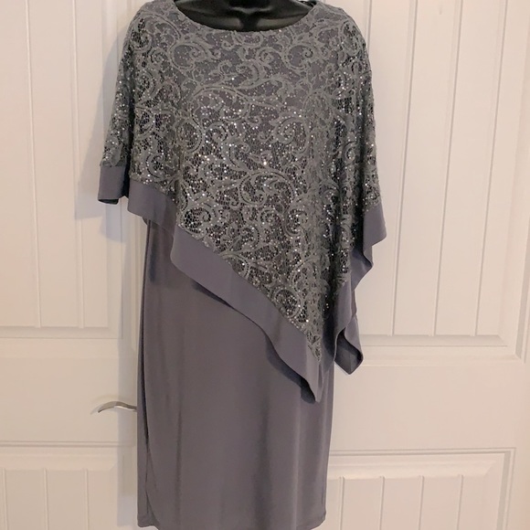 Asymmetrical Overlay Dress (Poncho Dress) Sz 8 $15 dresses if you buy 2 or more - Picture 2 of 3